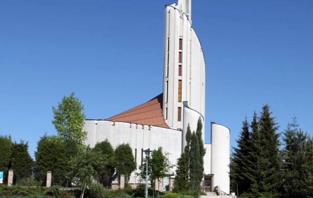 Kościół – Parafia Świętego Józefa Rzemieślnika, Tarnowiec