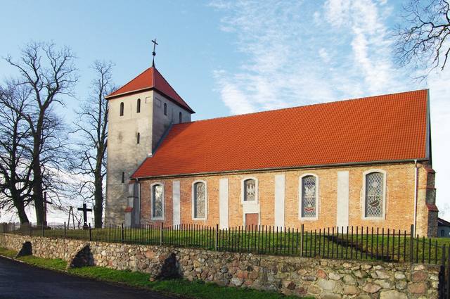 Kościół – Parafia Najświętszej Maryi Panny Królowej Polski, Budowo