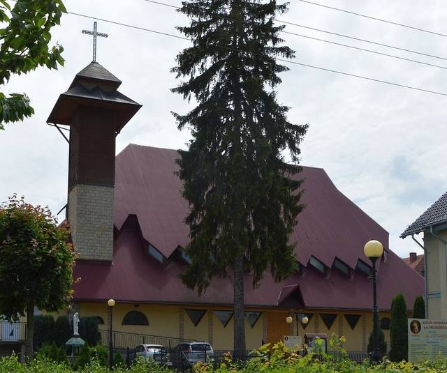 Kościół – Parafia Miłosierdzia Bożego, Kudowa-Zdrój