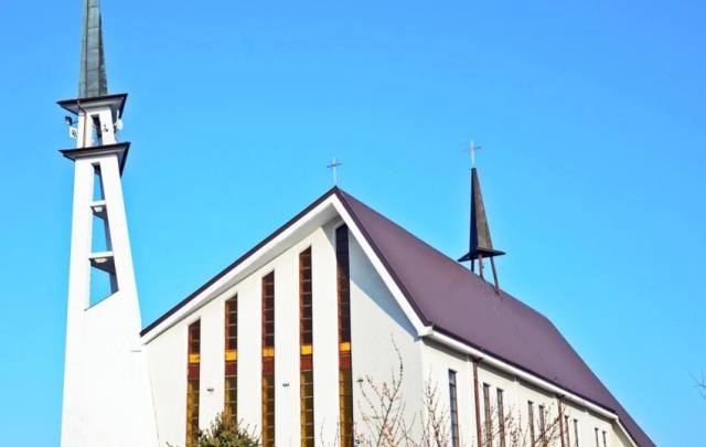 Kościół – Parafia Najświętszej Maryi Panny Wspomożenia Wiernych, Radgoszcz