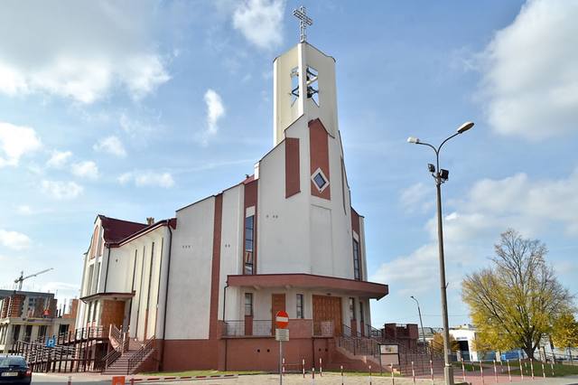 Kościół – Parafia Świętej Rodziny, Białystok