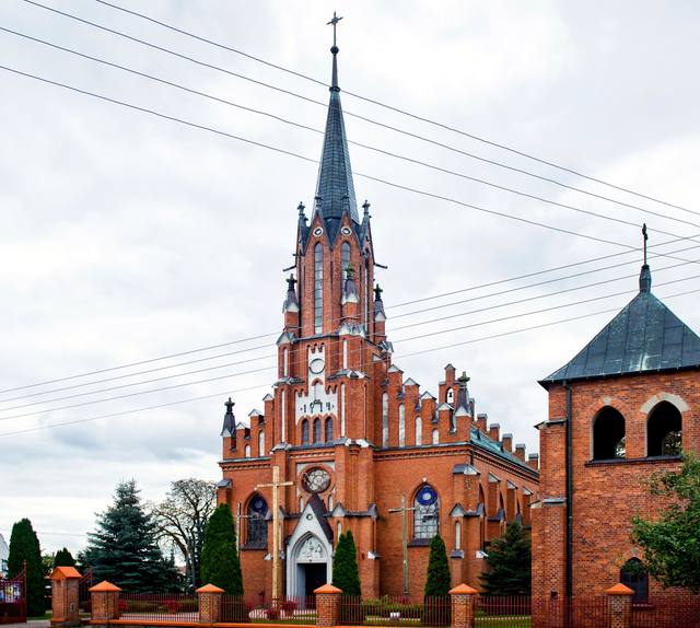 Kościół – Parafia MB Częstochowskiej, Radoryż Kościelny