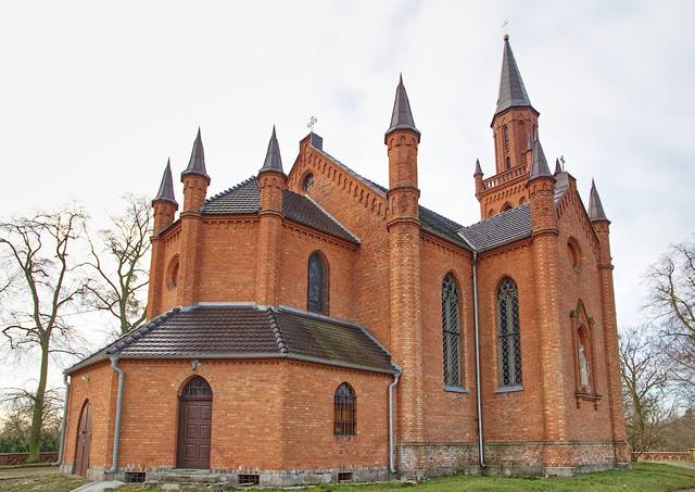 Kościół – Parafia Św. Katarzyny Aleksandryjskiej, Grylewo