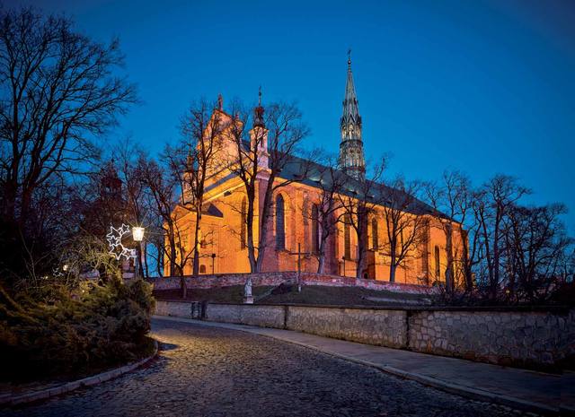 Kościół – Parafia Narodzenia Najświętszej Maryi Panny, Sandomierz