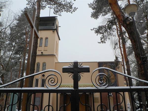 Kościół – Parafia Matki Bożej Ostrobramskiej, Warszawa