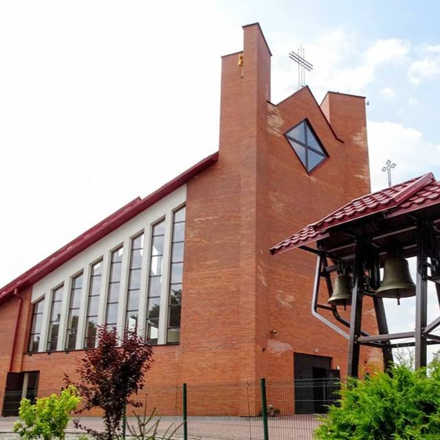 Kościół – Parafia Świętej Trójcy, Dąbie Kujawskie