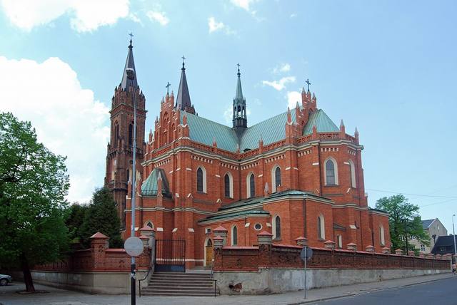 Kościół – Parafia Wniebowzięcia Najświętszej Maryi Panny, Łódź