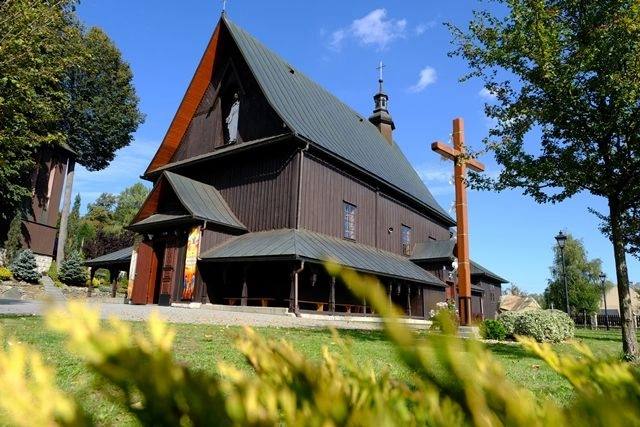 Kościół – Parafia Świętego Mikołaja Biskupa, Tymowa