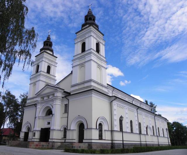 Kościół – Parafia Św. Apostołów Piotra i Pawła, Suwałki