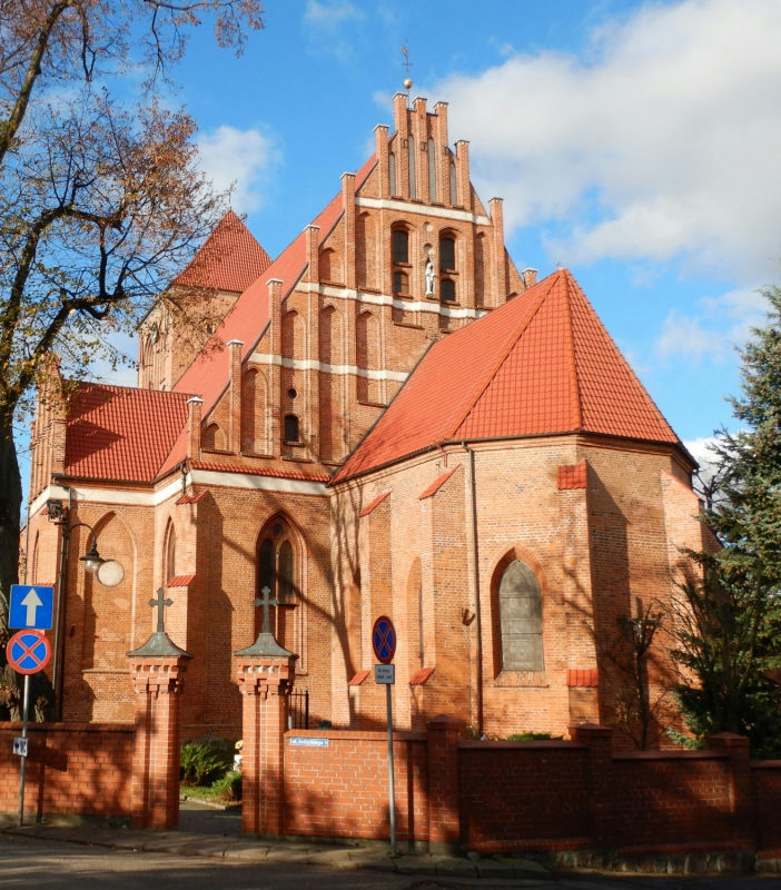 Kościół – Parafia Św. Apostołów Piotra i Pawła, Puck