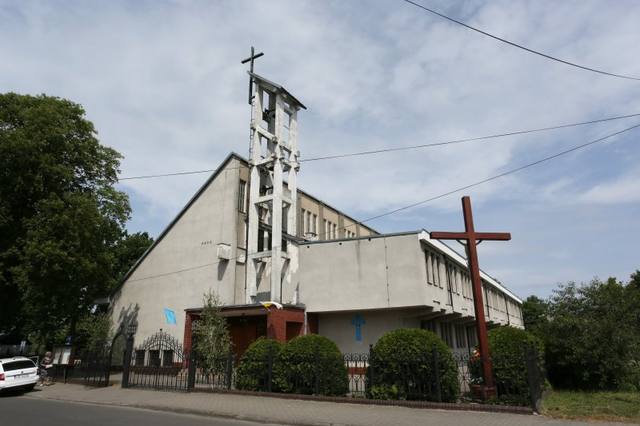 Kościół – Parafia MB Fatimskiej, Dębno