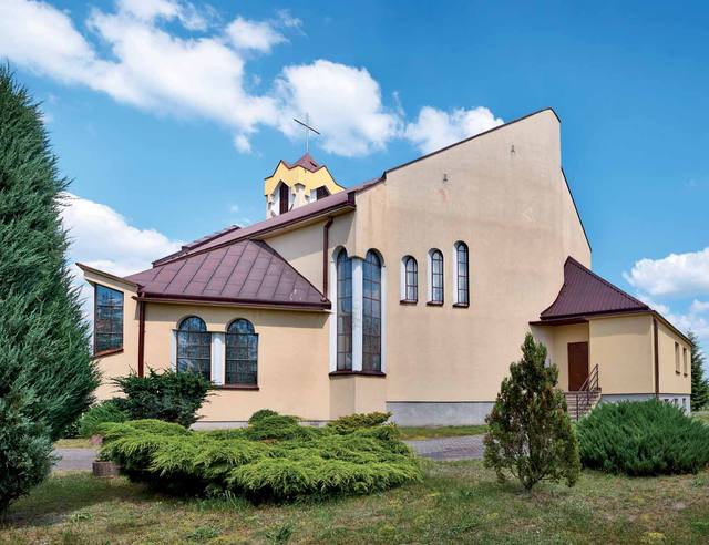 Kościół – Parafia Nawiedzenia Najświętszej Maryi Panny, Tarnobrzeg – Zakrzów