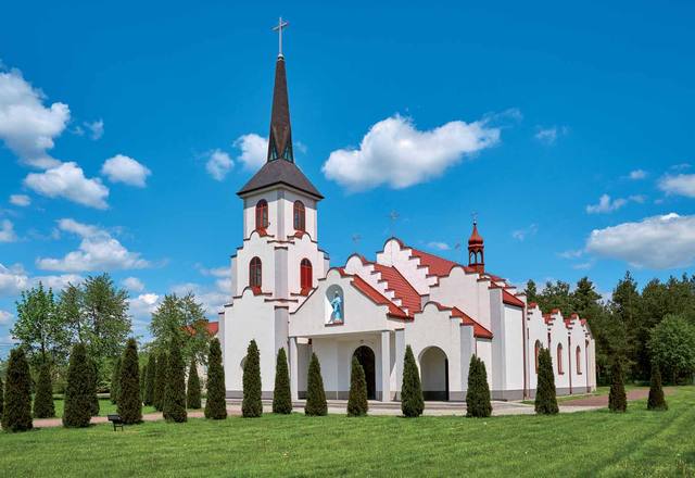 Kościół – Parafia Matki Bożej Częstochowskiej, Majdan Łętowski