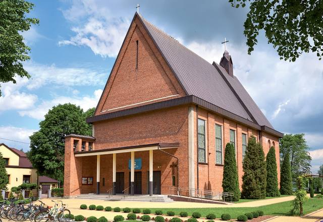 Kościół – Parafia Wniebowzięcia Najświętszej Maryi Panny, Chwałowice