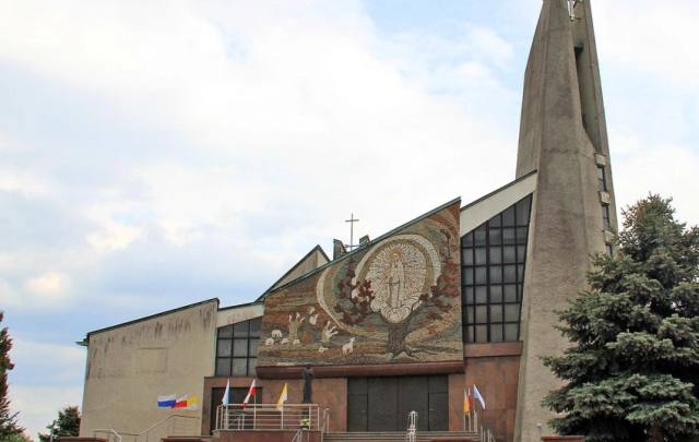 Kościół – Parafia Świętego Wojciecha Biskupa i Męczennika, Trześń