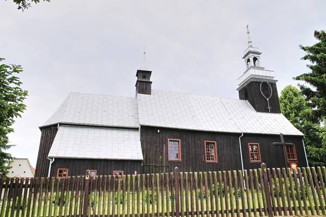 Kościół – Parafia Św. Mikołaja i św. Jadwigi, Dębnica