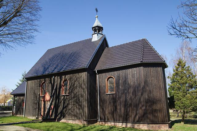 Kościół – Parafia Św. Barbary i Matki Kościoła, Rechta