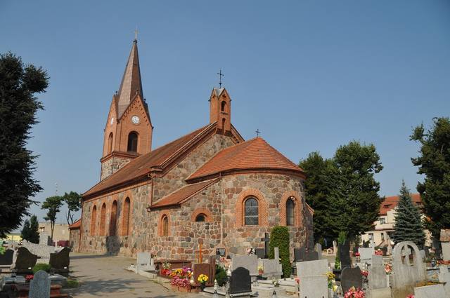 Kościół – Parafia Świętego Mikołaja, Lubiewo