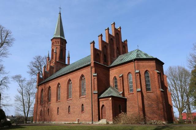 Kościół – Parafia św. Katarzyny, Kołczewo