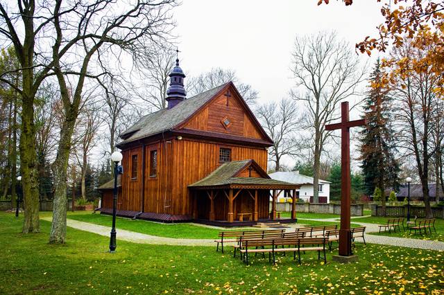 Kościół – Parafia Św. Michała Archanioła, Witoroż
