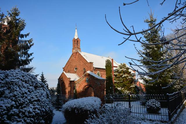 Kościół – Parafia Św. Antoniego, Trąbin