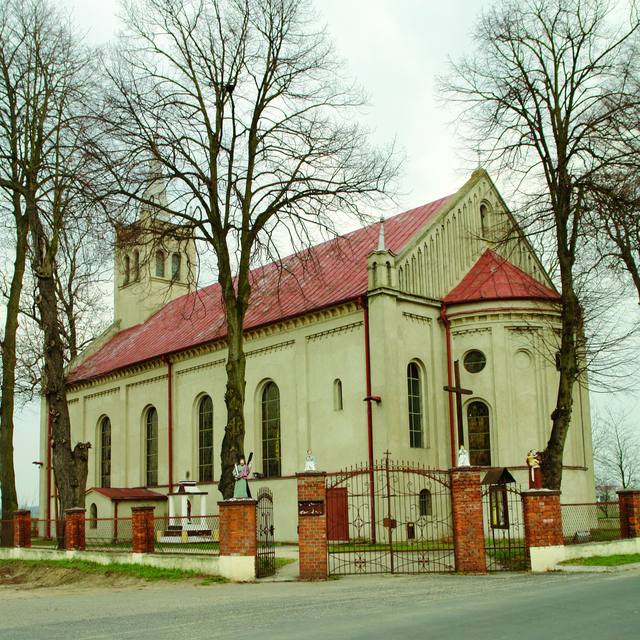 Kościół – Parafia Świętego Andrzeja Apostoła, Tokary