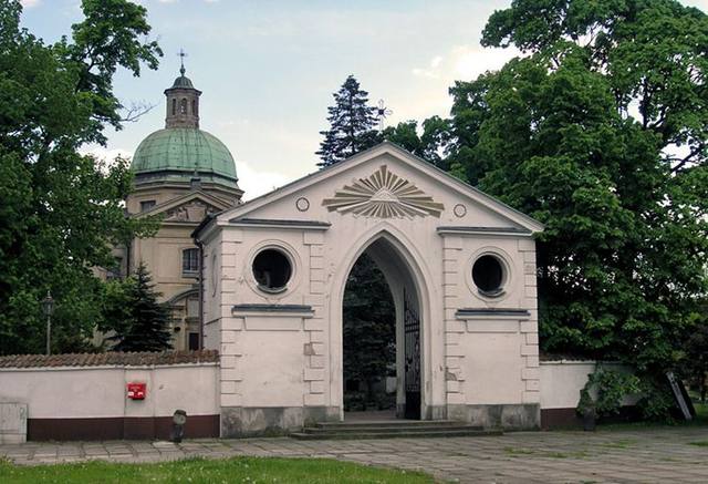 Kościół – Parafia Św. Bonifacego, Warszawa