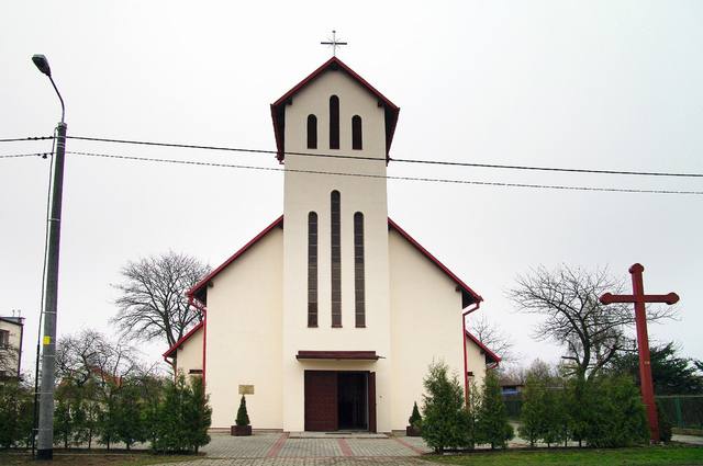 Kościół – Parafia Wniebowzięcia Najświętszej Maryi Panny, Cewice