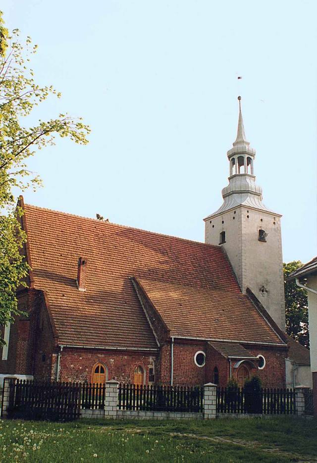 Kościół – Parafia Oczyszczenia Najświętszej Maryi Panny, Bukowie