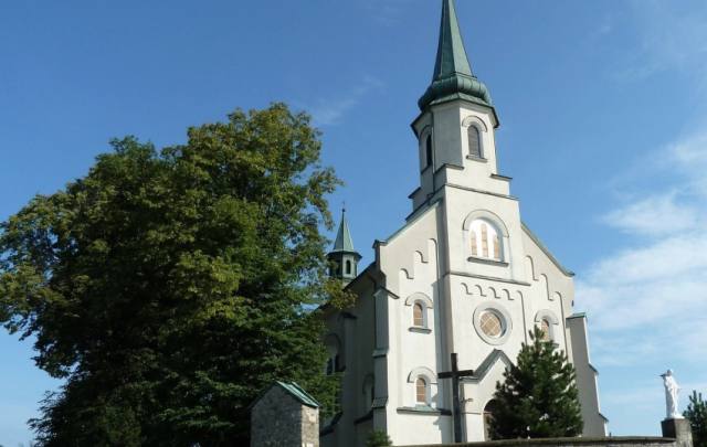 Kościół – Parafia Świętej Marii Magdaleny, Kanina