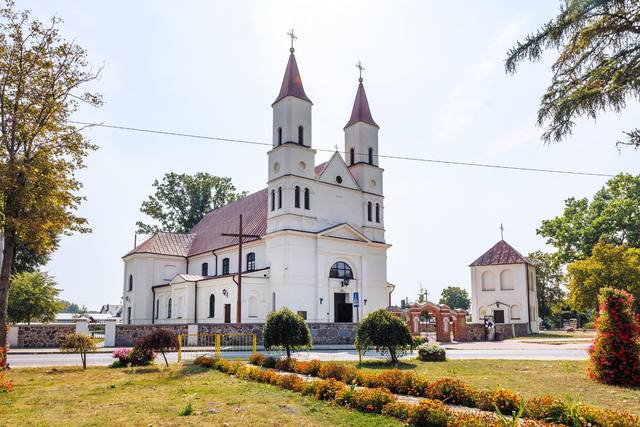 Kościół – Parafia Św. Barbary, Poręba