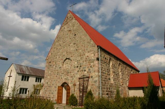 Kościół – Parafia św. Antoniego z Padwy, Brwice