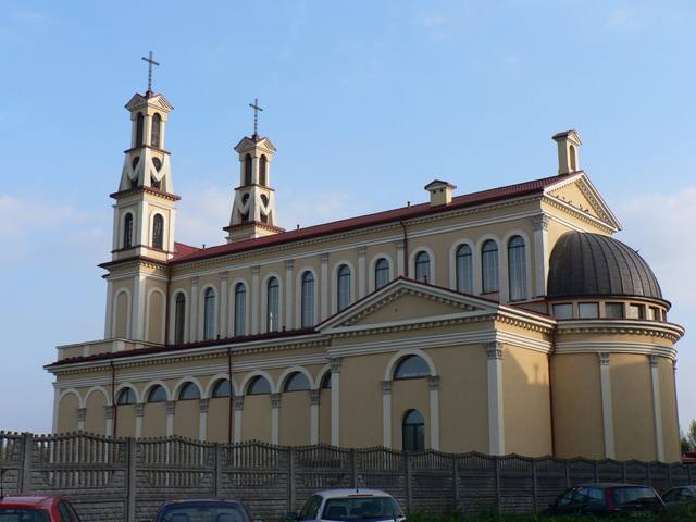 Kościół – Parafia Matki Bożej Nieustającej Pomocy, Pruszków