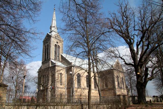 Kościół – Parafia Św. Wojciecha, Kraśnica