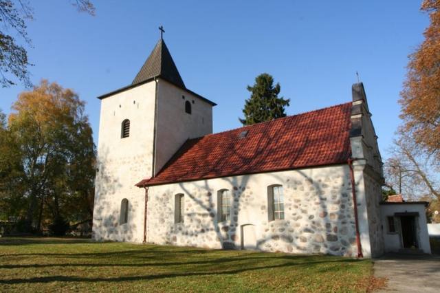 Kościół – Parafia św. Andrzeja Boboli, Krajnik Górny