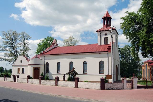 Kościół – Parafia Najświętszej Maryi Panny Królowej Polski i Świętego Jana Vianneya, Grabica