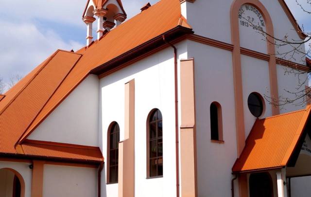 Kościół – Parafia Najświętszego Serca Pana Jezusa, Łomnica-Zdrój