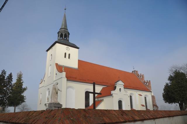 Kościół – Parafia Świętego Marcina, Skórcz