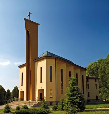 Kościół – Parafia Matki Bożej Wspomożenia Wiernych, Wyżne