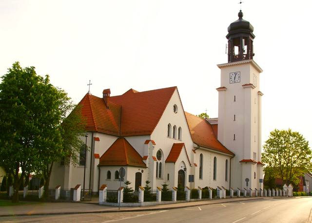 Kościół – Parafia Podwyższenia Krzyża Świętego, Osie