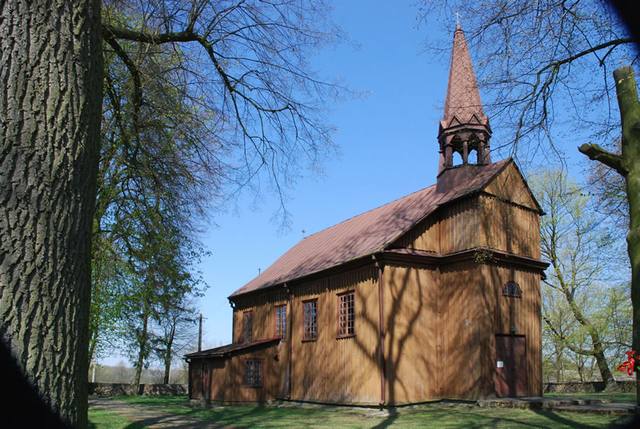 Kościół – Parafia Nawiedzenia NMP, Giełczyn