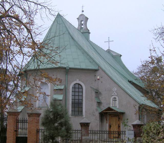 Kościół – Parafia Św. Jakuba Apostoła, Płonne