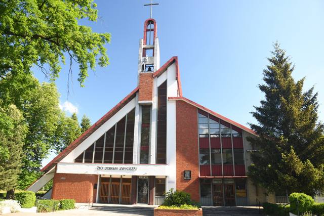 Kościół – Parafia Najświętszego Serca Pana Jezusa, Porajów