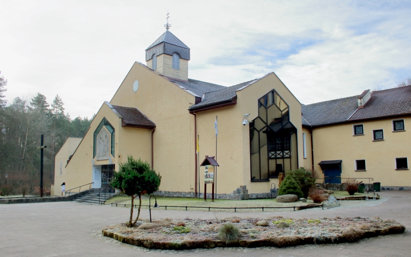 Kościół – Parafia Matki Bożej Brzemiennej, Gdańsk Matemblewo