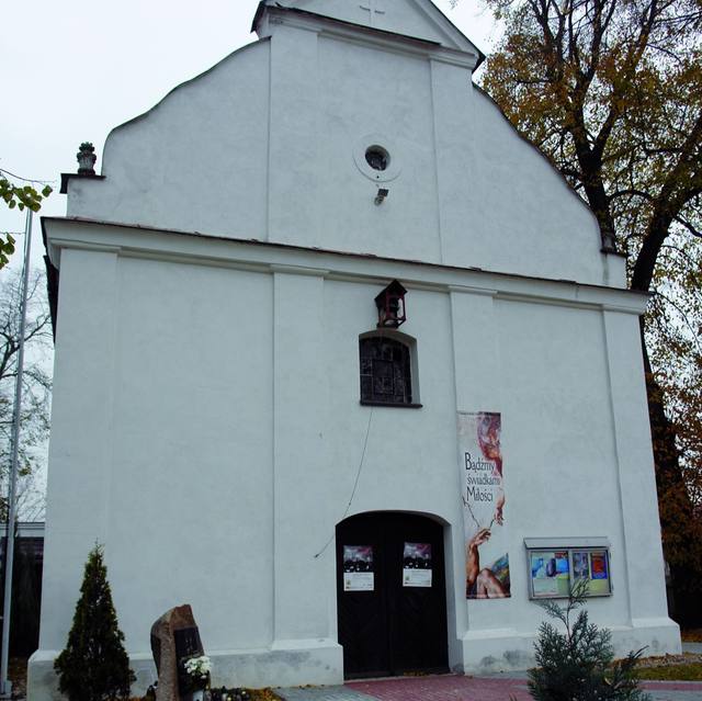 Kościół – Parafia Świętego Andrzeja Apostoła, Wola Pierowa