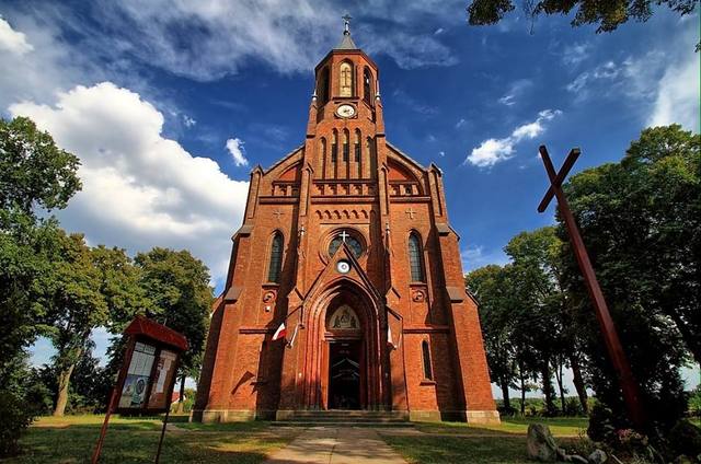 Kościół – Parafia Św. Mikołaja, Duninów