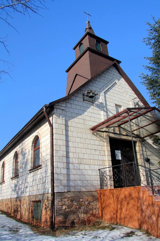 Kościół – Parafia Św. Stanisława, Dziurów