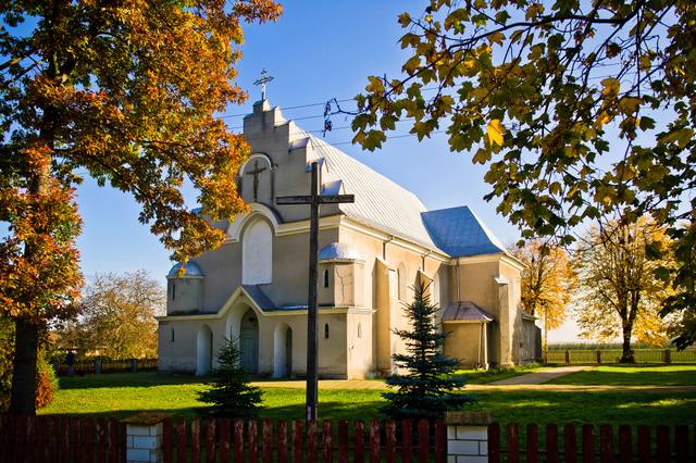 Kościół – Parafia Wniebowzięcia NMP, Wargocin