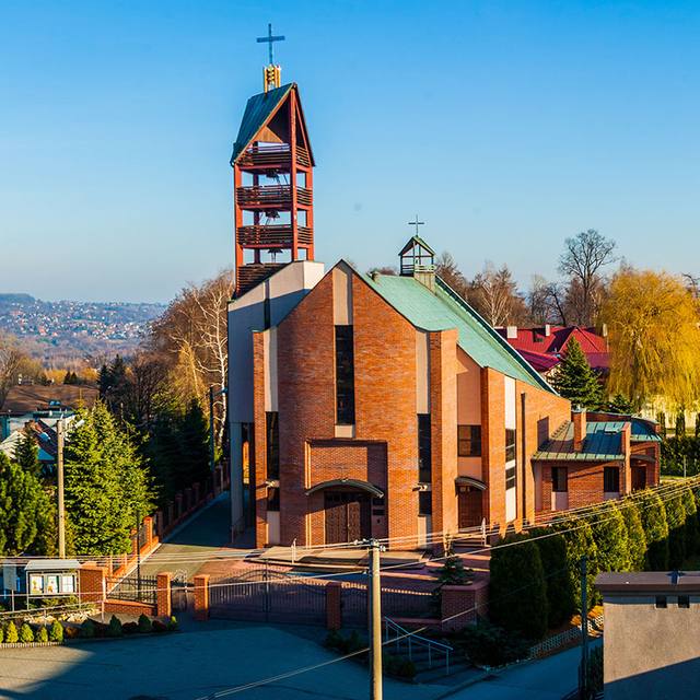 Kościół – Parafia Św. Brata Alberta, Libertów