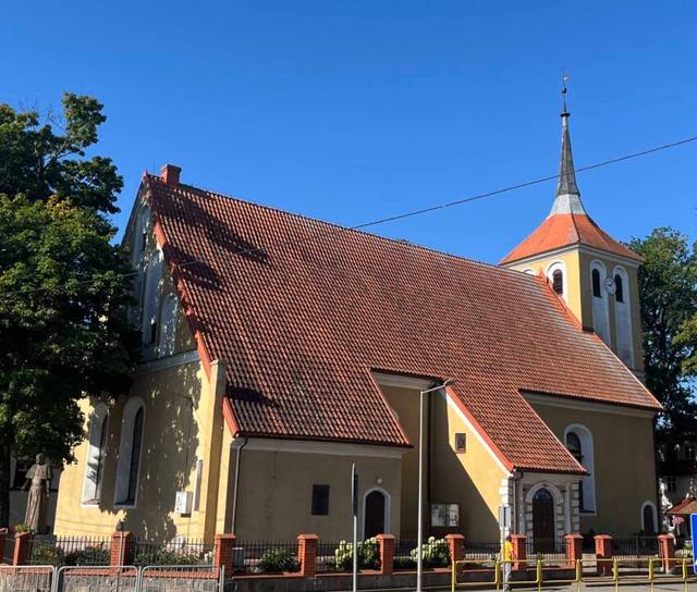 Kościół – Parafia Matki Bożej Szkaplerznej, Orzysz